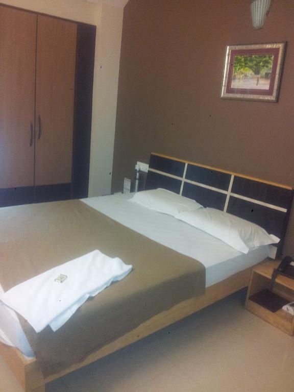 Hotel Srm Grands Ченай Стая снимка